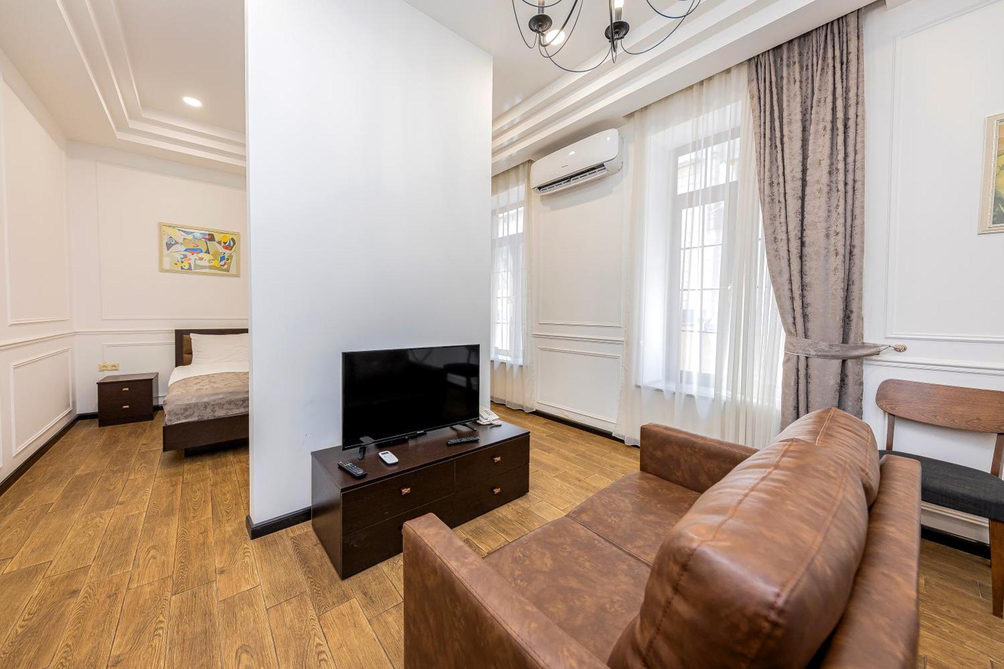 Boutique Living Hotel Γιερεβάν Εξωτερικό φωτογραφία