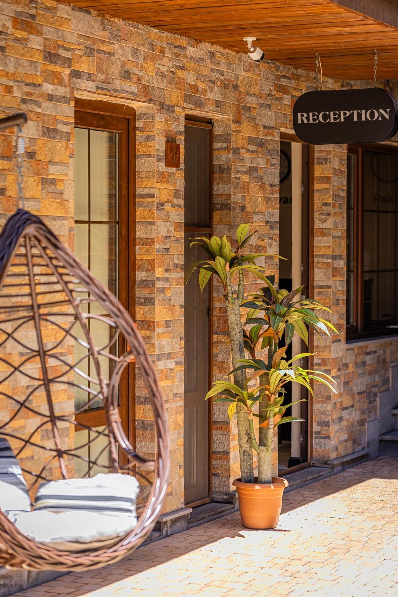 Boutique Living Hotel Γιερεβάν Εξωτερικό φωτογραφία