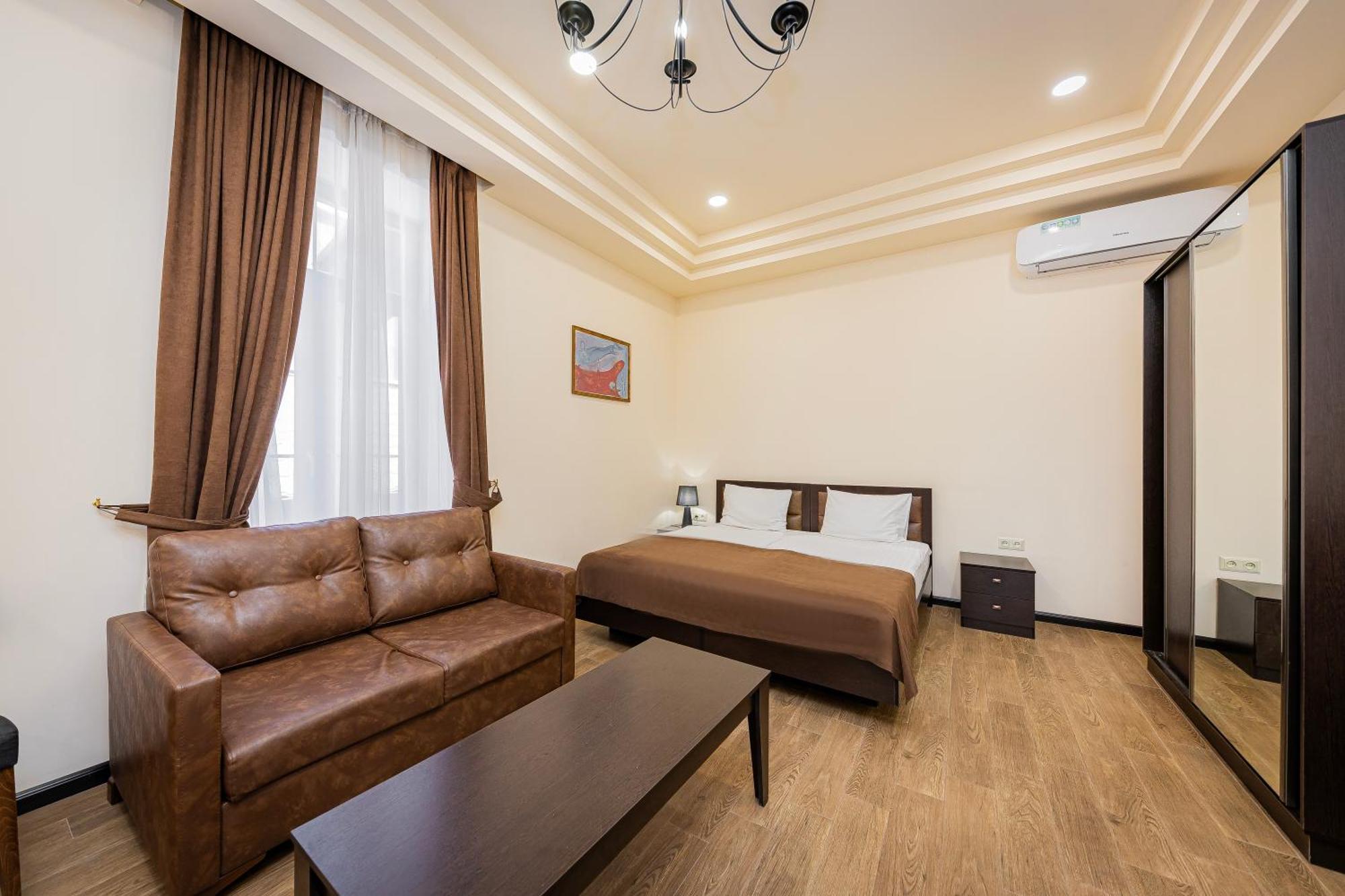 Boutique Living Hotel Γιερεβάν Εξωτερικό φωτογραφία