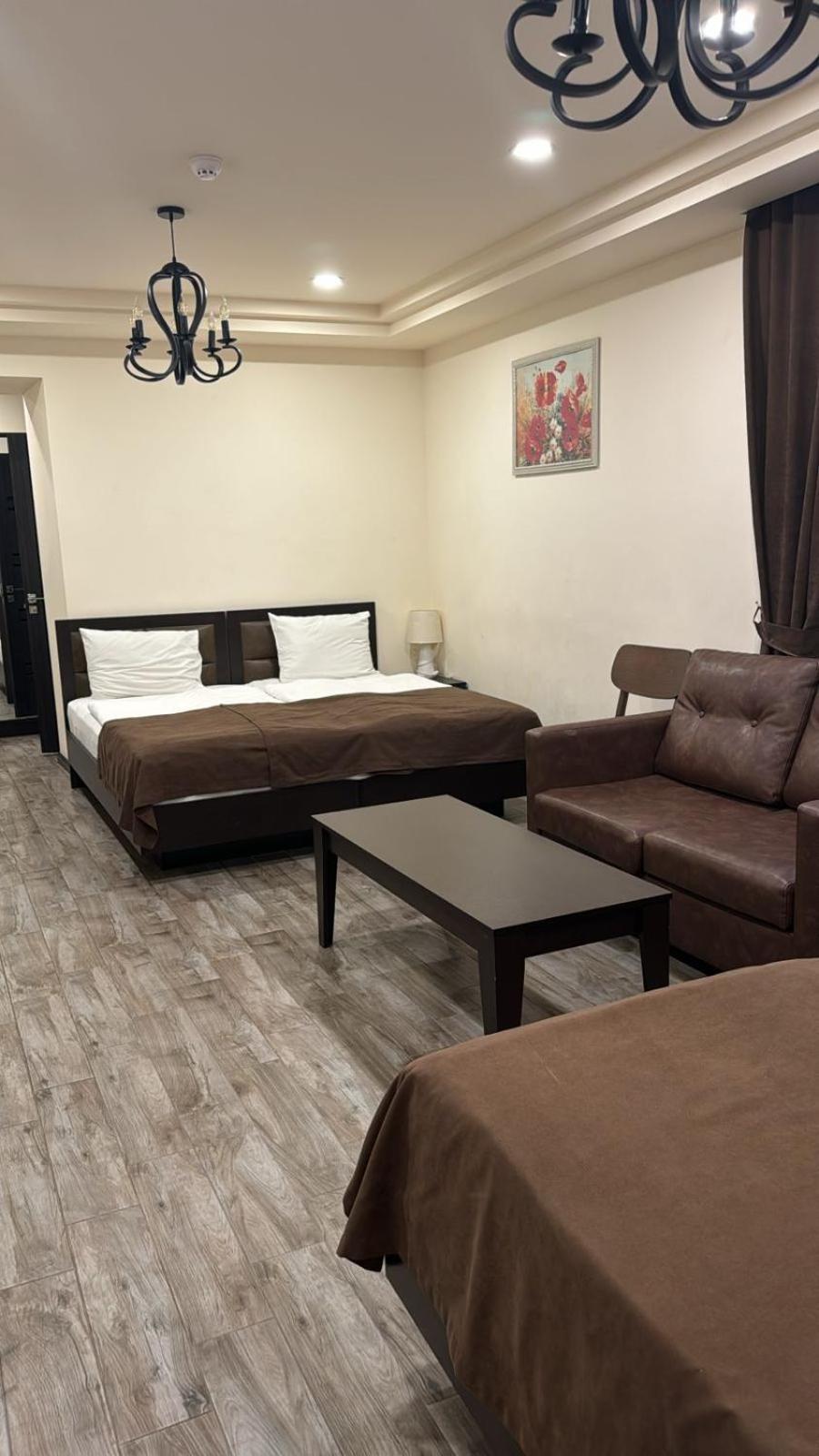 Boutique Living Hotel Γιερεβάν Εξωτερικό φωτογραφία