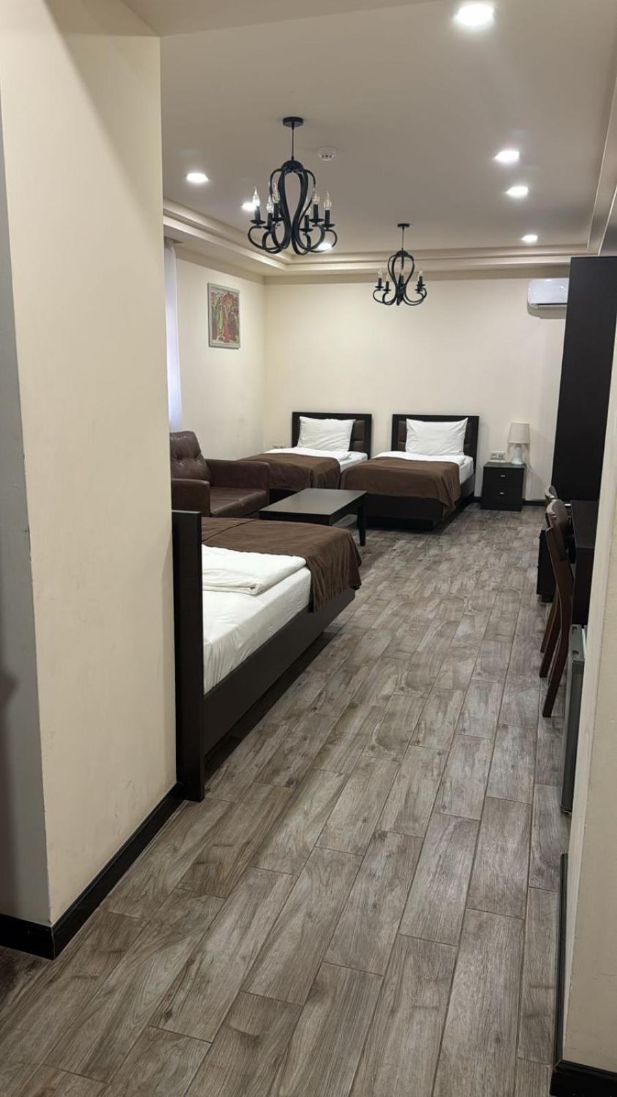 Boutique Living Hotel Γιερεβάν Εξωτερικό φωτογραφία