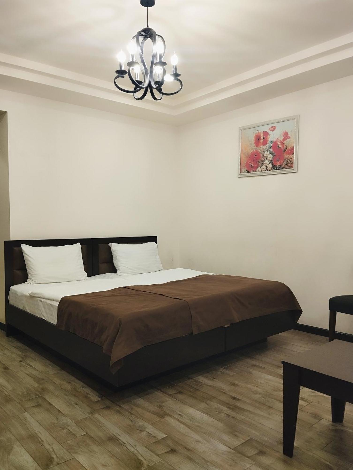 Boutique Living Hotel Γιερεβάν Εξωτερικό φωτογραφία