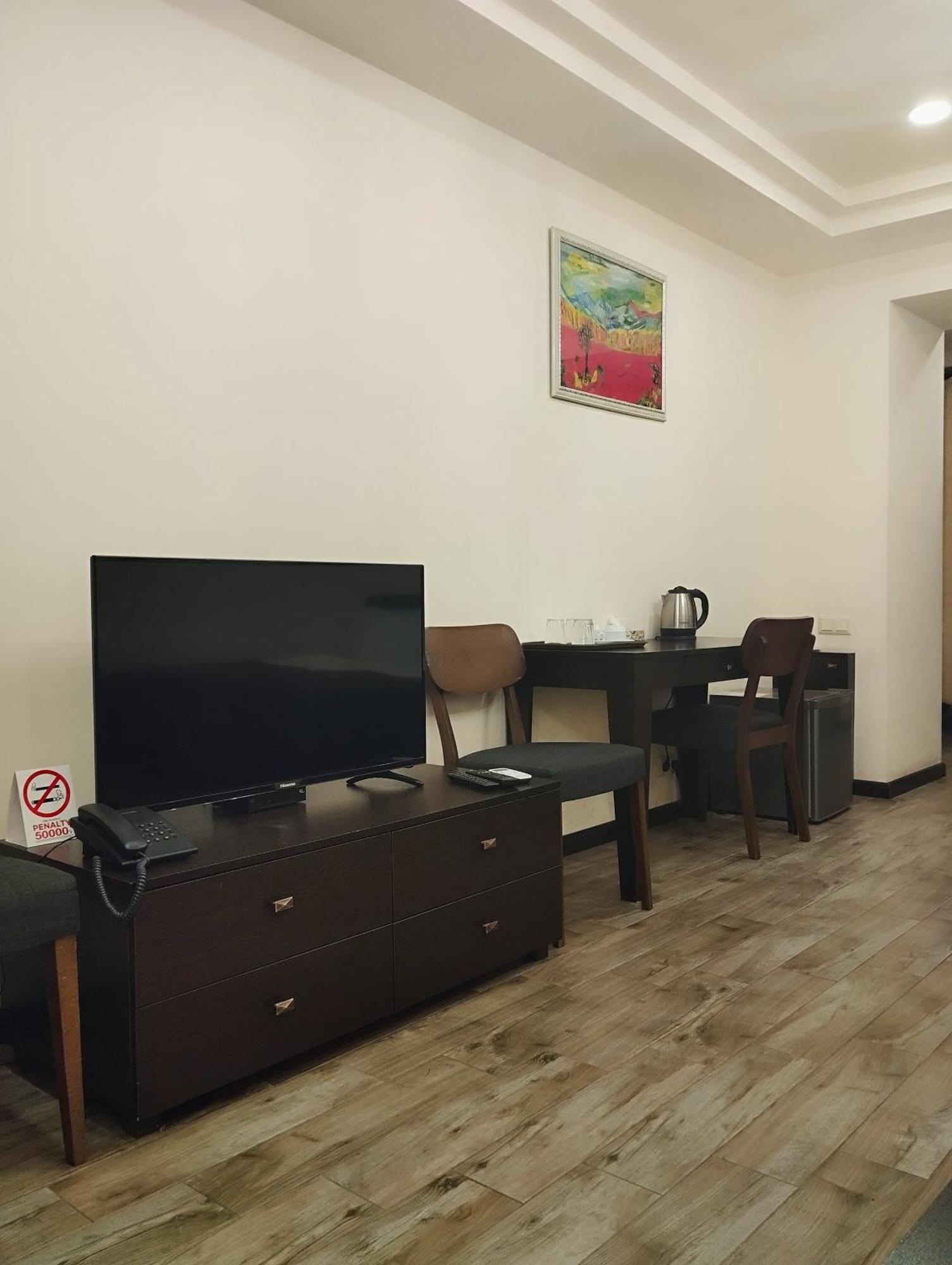 Boutique Living Hotel Γιερεβάν Εξωτερικό φωτογραφία