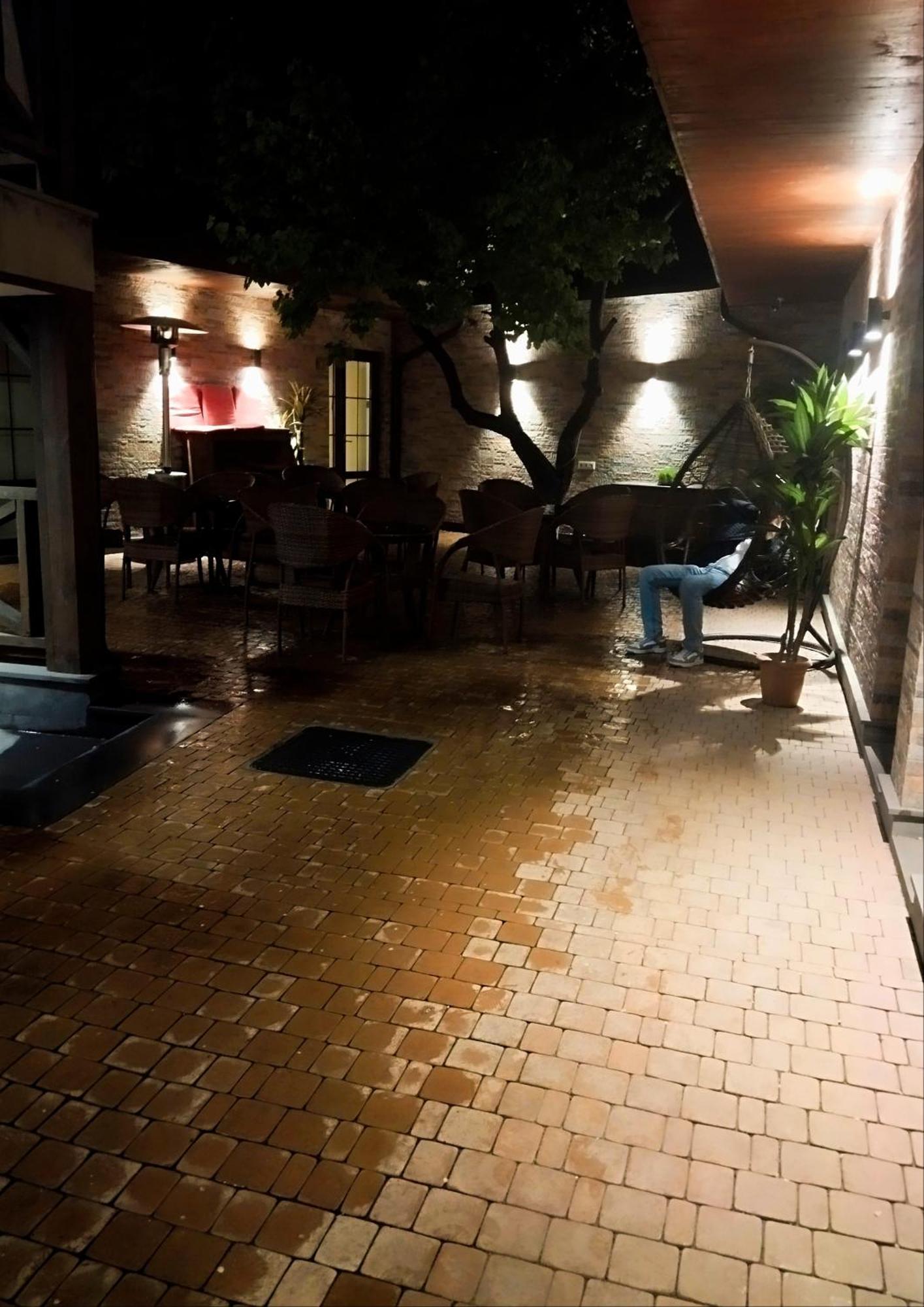 Boutique Living Hotel Γιερεβάν Εξωτερικό φωτογραφία