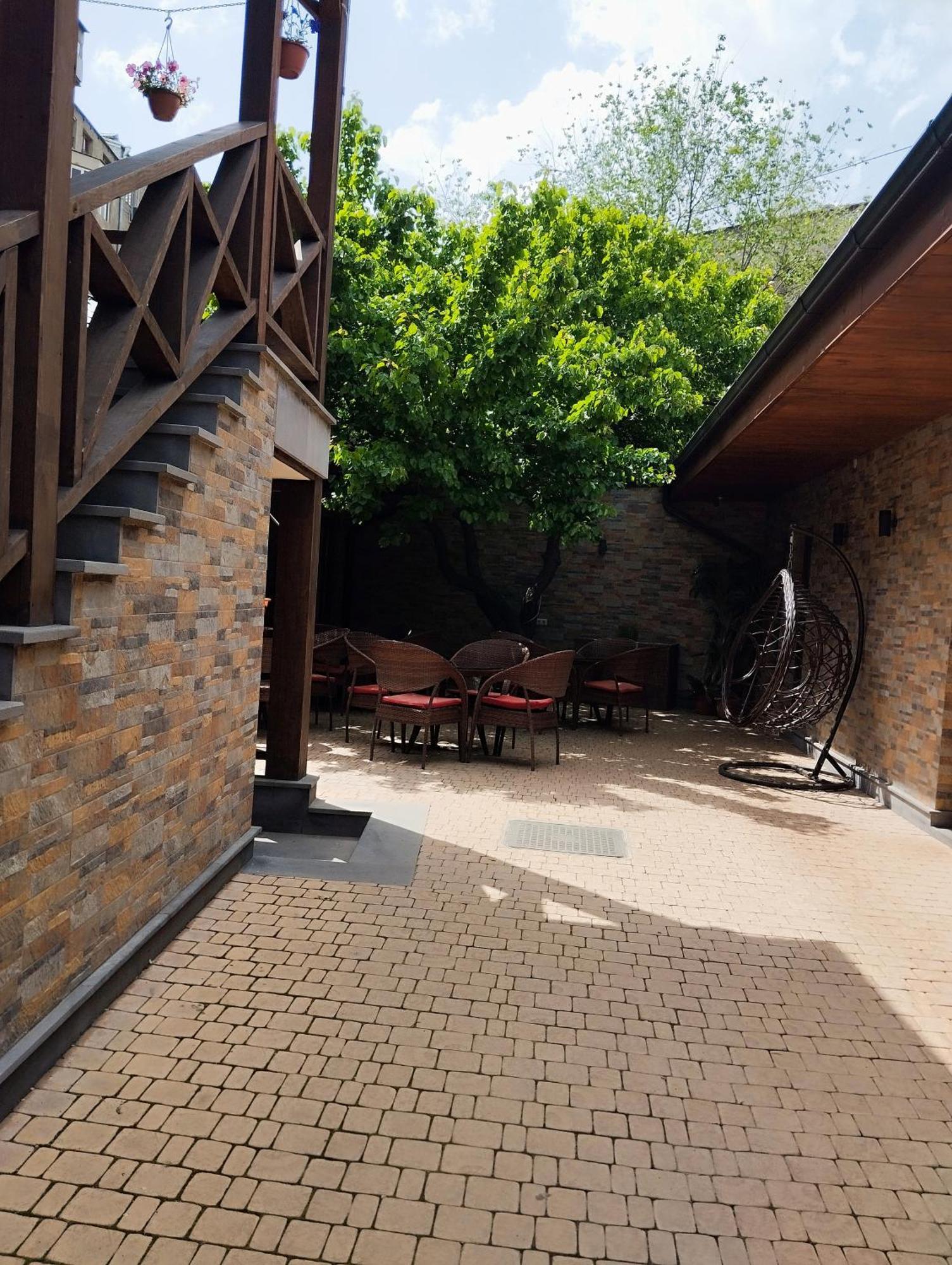 Boutique Living Hotel Γιερεβάν Εξωτερικό φωτογραφία
